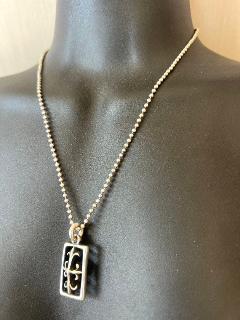 A&G 90s Frame Cross Pendant Necklace Ball Chain Silver 925 USA 35mm Vintage Used