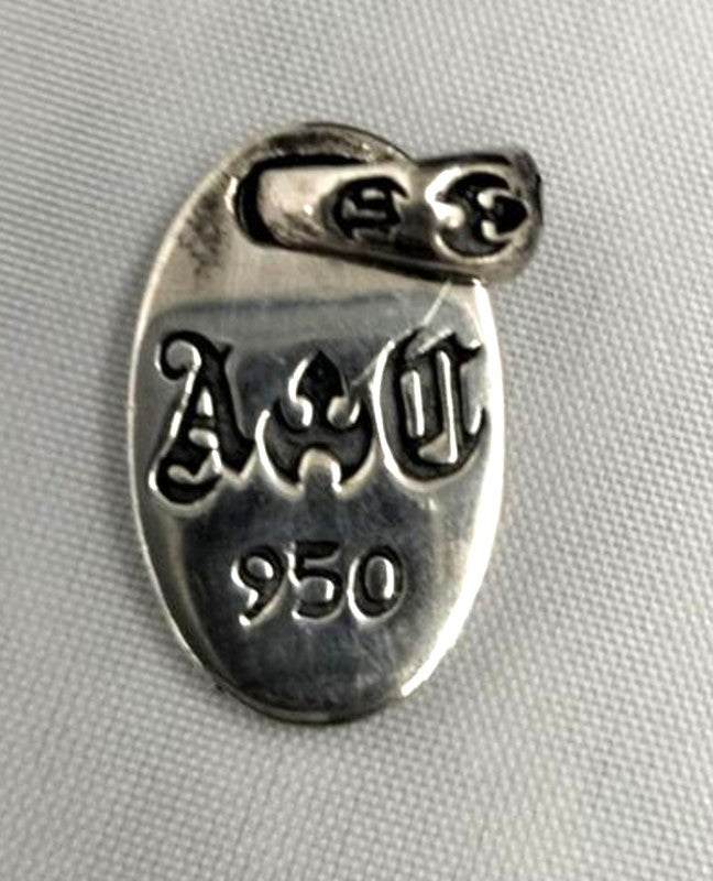 A&G 950 Silver Pendant Top Dolphin Motif Oval Charm Necklace Top Japan 3cm 1.2"