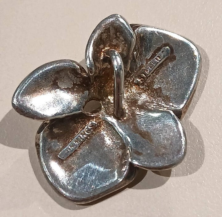 ANGELA CUMMINGS Flower Necklace Pendant Top Sterling Silver Floral Tarnish 2cm
