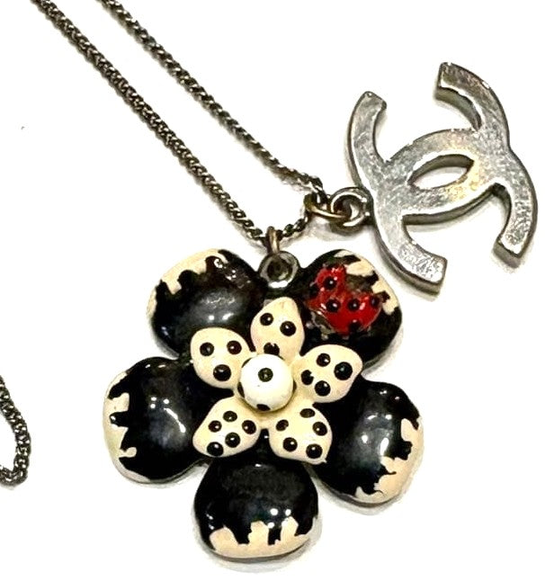 CHANEL CC Logo Camellia Flower Ladybug Dot Pendant Necklace Black Silver Vintage