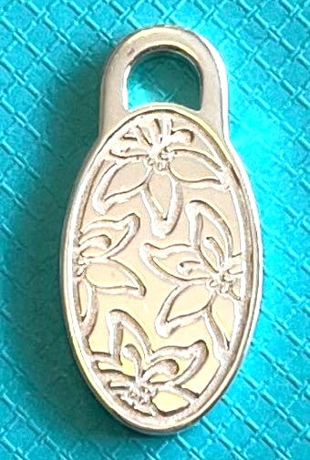 Tiffany & Co 2013 Nagoya Womens Marathon Go Women Finisher Charm Pendant Silver