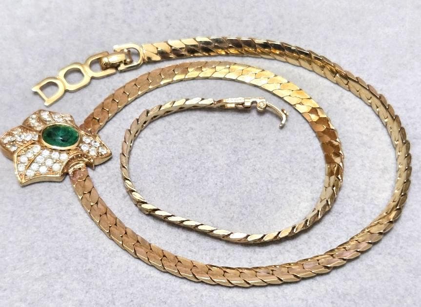 Dior Authentic Rhinestone Green Stone Necklace 41cm 16.1" Chain Gold Tone Great!