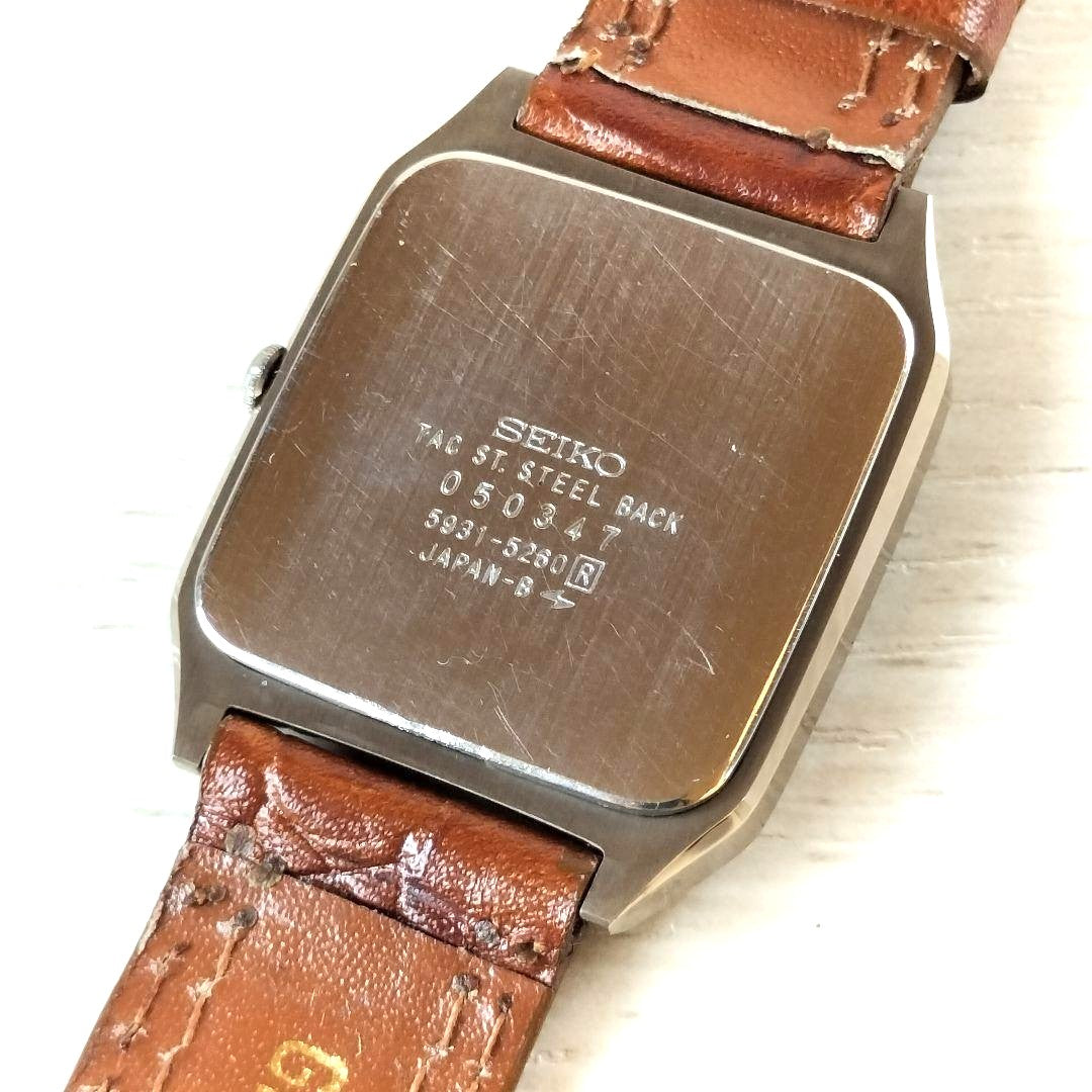 Seiko Dolce 5931-5280R Quartz Square Gold Tone Vintage Watch Carbide Case Japan