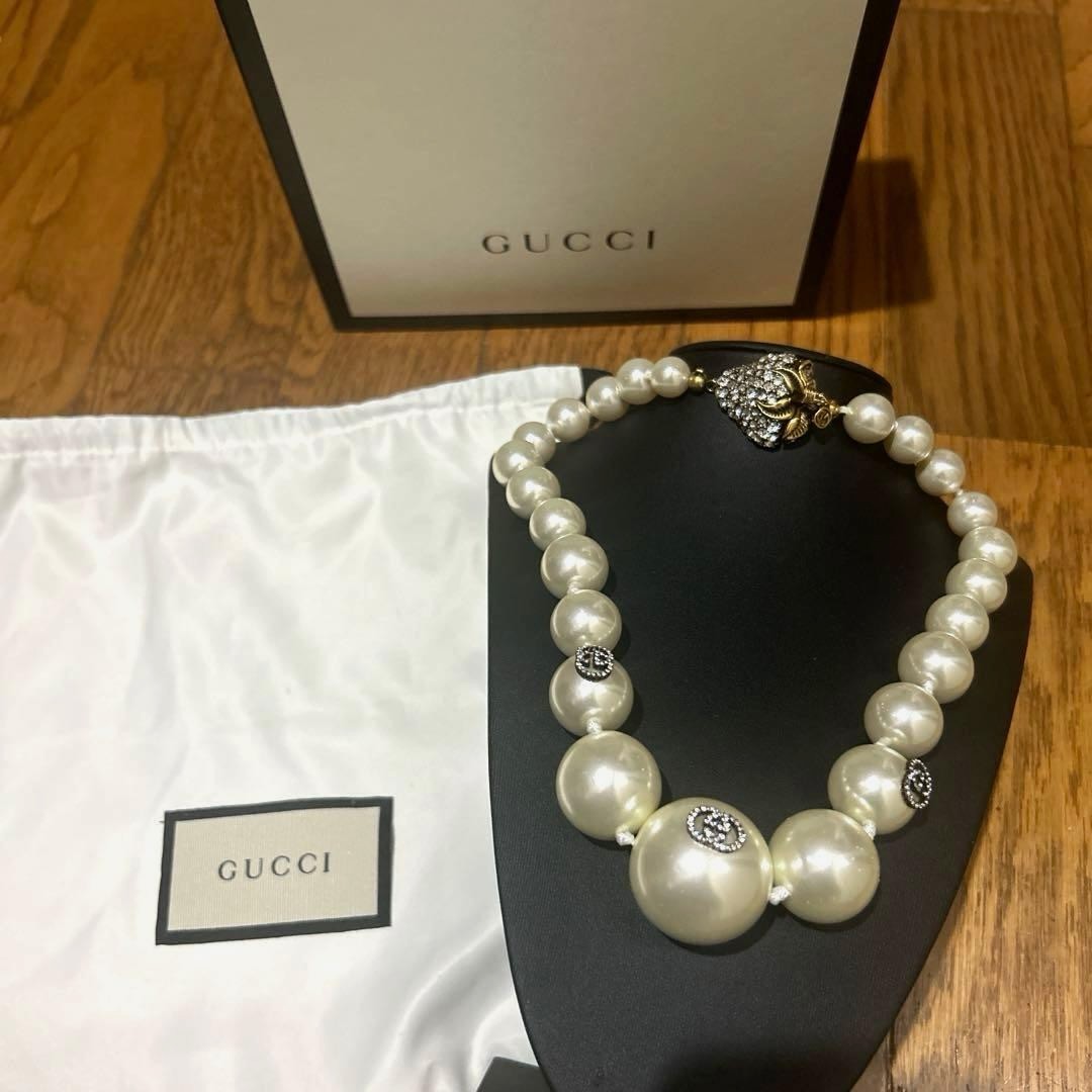 GUCCI GG Logo Crystal Rhinestone Faux Pearl Necklace Cream Graduated 50cm Auth