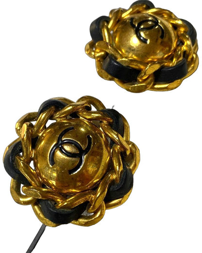 CHANEL CC Logo Chain Leather Clip-On Earrings Gold Black Large 4cm Vintage Used