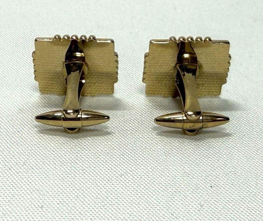 WEDGWOOD Jasperware Cufflinks Blue Gold Tone Frame Sportsman Motif England Box