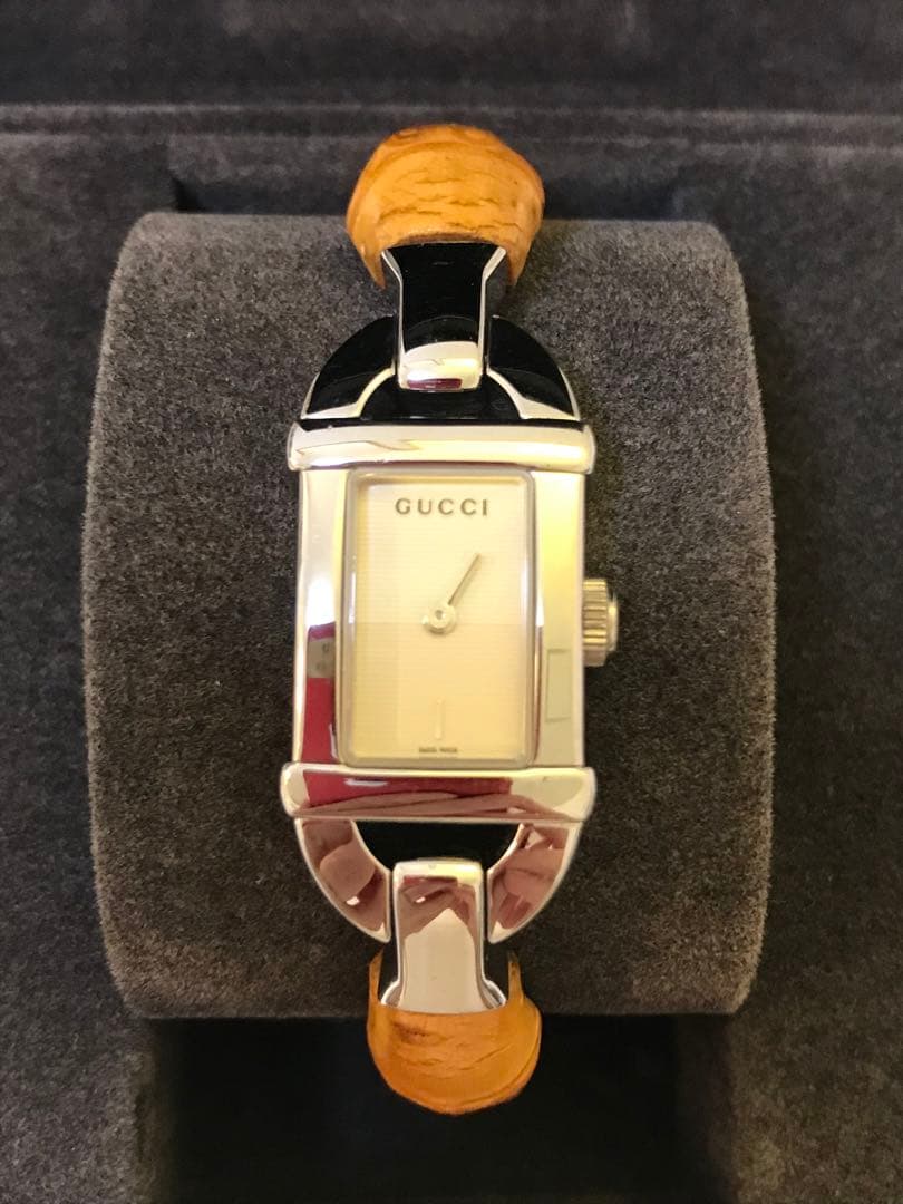 Authentic Gucci  6800L Bamboo Strap Analog Quartz Watch Women With Box Excellent