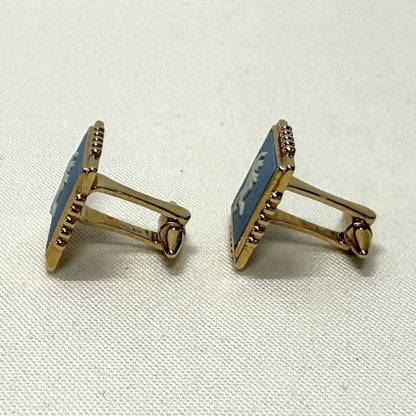 WEDGWOOD Jasperware Cufflinks Blue Gold Tone Frame Sportsman Motif England Box