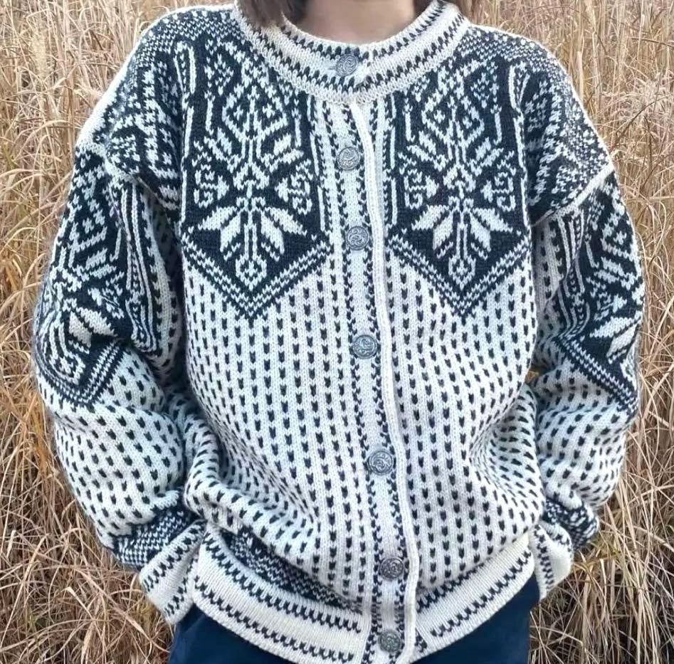 DALE OF NORWAY Vintage Nordic Wool Cardigan Sweater Silver Button Women L