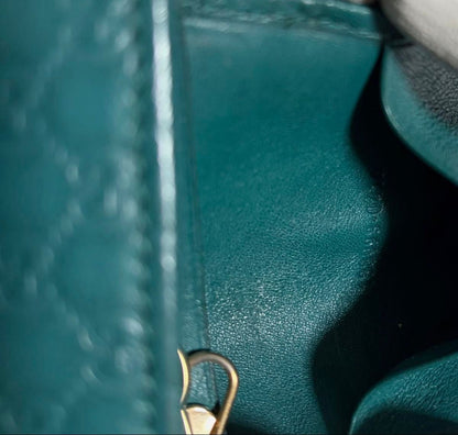 GUCCI Microguccissima GG 6-Hook Key Case Holder Green Leather Italy Authentic