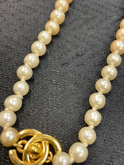 CHANEL CC Turnlock Faux Pearl Necklace Cream Gold Hardware Vintage Authentic