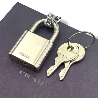 Prada Silver Plated Padlock Cadena Necklace Top Charm 2 Keys Curb Chain 50cm