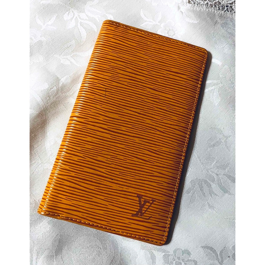 LOUIS VUITTON Epi Leather Agenda Notebook Cover Yellow Purple Interior Spain