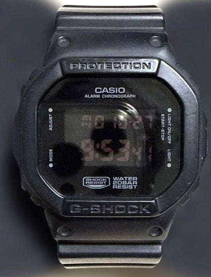CASIO G-SHOCK DW-5600VT Urban Research Digital Watch Black Resin Auth Used