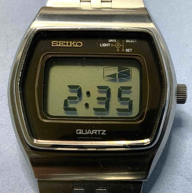 SEIKO Quartz 0533-5000 Vintage Digital LCD Watch Stainless Steel 1970s Japan