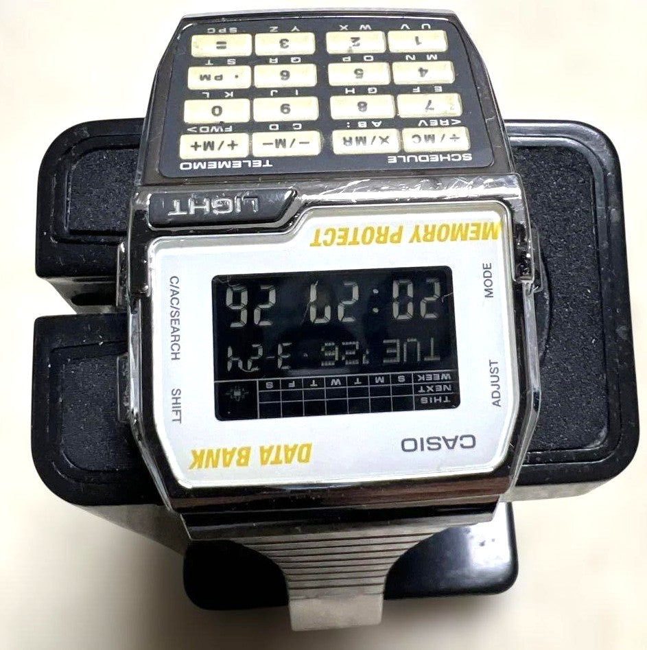 CASIO Data Bank DBC-1500 Calculator Watch Silver Stainless Steel Thailand Rare