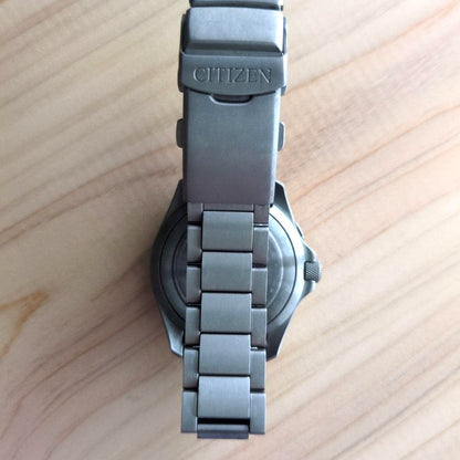 CITIZEN Eco-Drive Titanium Radio Controlled Solar Watch Day-Date Black Dial Used