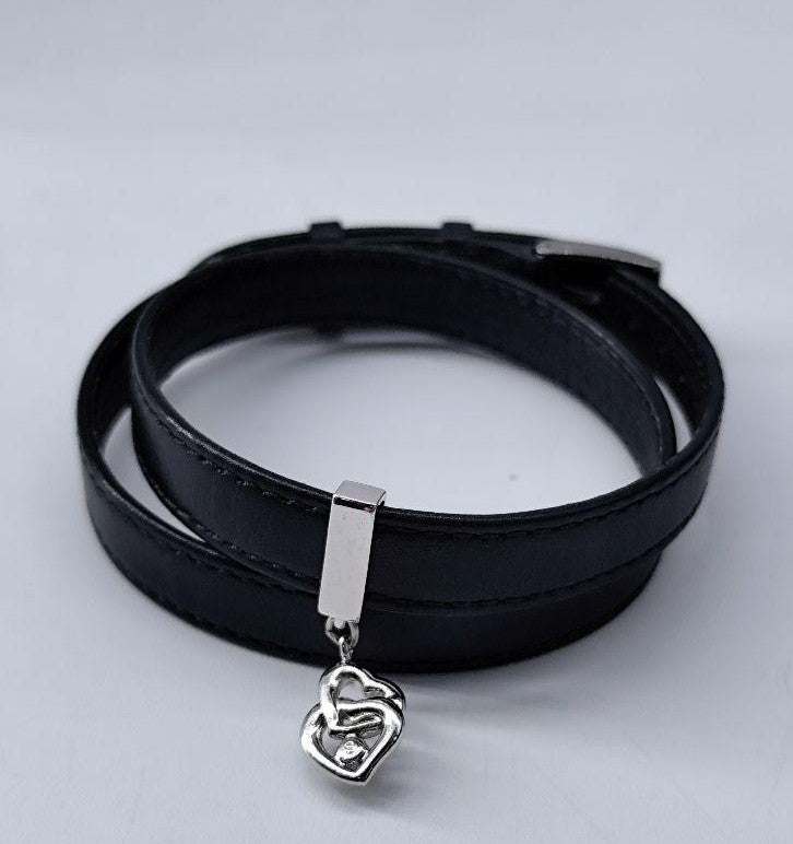 Mikimoto Leather Bracelet Bangle Silver Pearl Heart Charm 41cm Adjustable