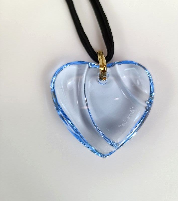 Baccarat Crystal Heart Pendant Necklace Blue Gold Tone Cord Lady's Box Pouch