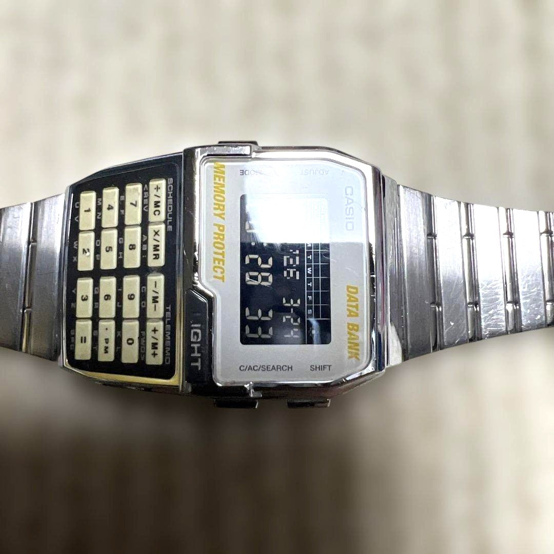 CASIO Data Bank DBC-1500 Calculator Watch Silver Stainless Steel Thailand Rare