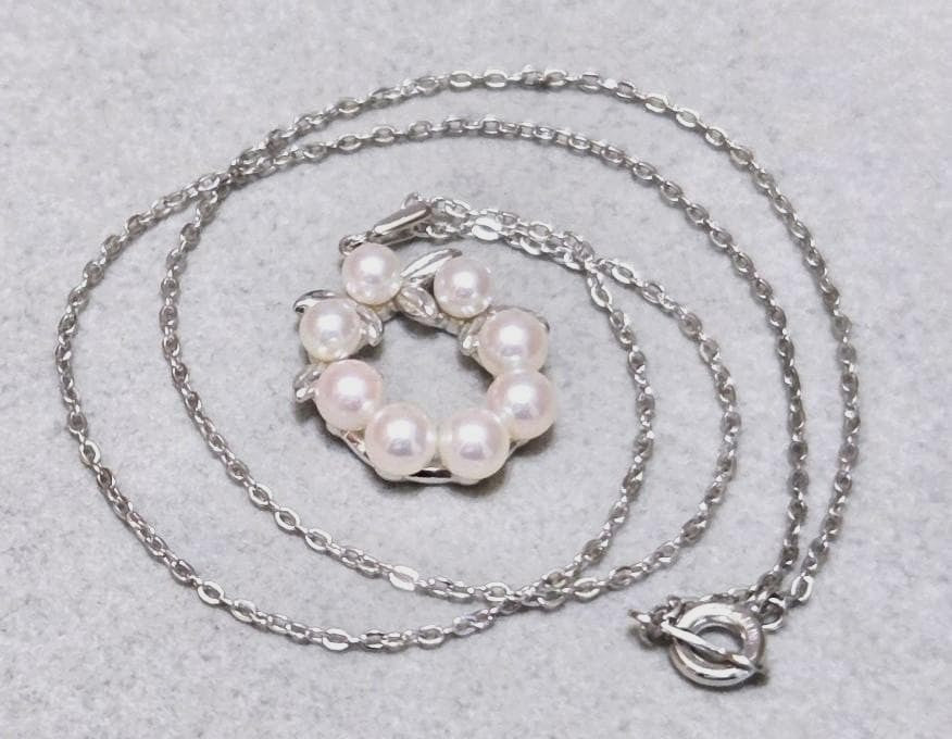 MIKIMOTO Wreath Akoya Pearl 8-Stone Pendant Necklace Silver Chain 40cm(15.7in)