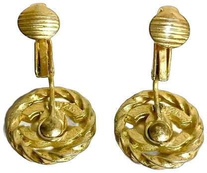 CHANEL CC Logo Rhinestone Twist Rope Clip-On Earrings Gold Vintage France 1.8cm