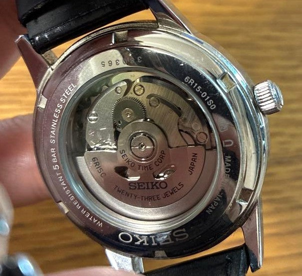 SEIKO Automatic 23 Jewels 6R15-01S0 Watch Silver Sunray Dial Date Leather Band