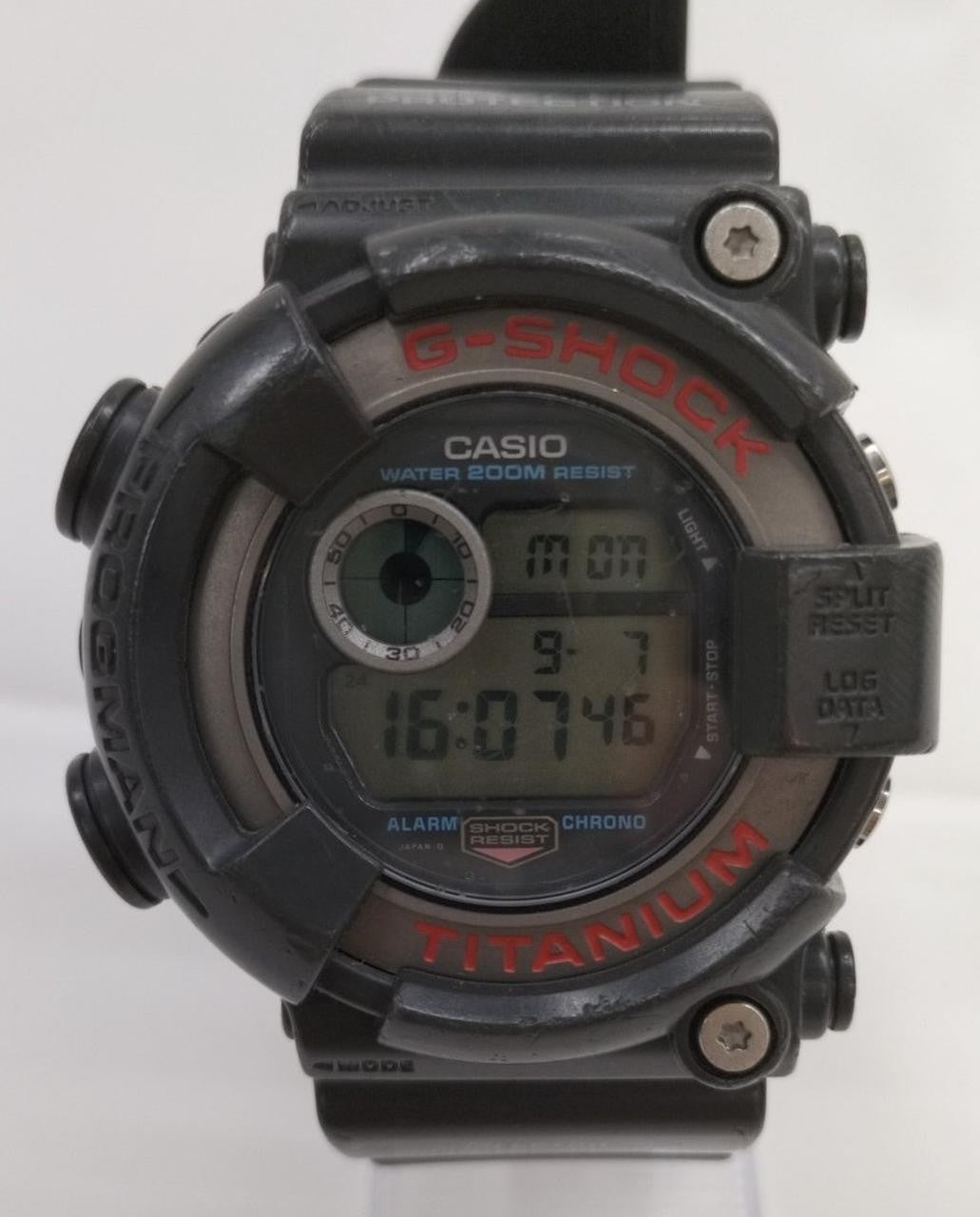 CASIO G-SHOCK Frogman DW-8200 Titanium Mens Digital Watch Black 200M Diver JDM