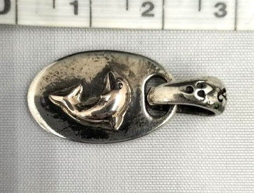 A&G 950 Silver Pendant Top Dolphin Motif Oval Charm Necklace Top Japan 3cm 1.2"
