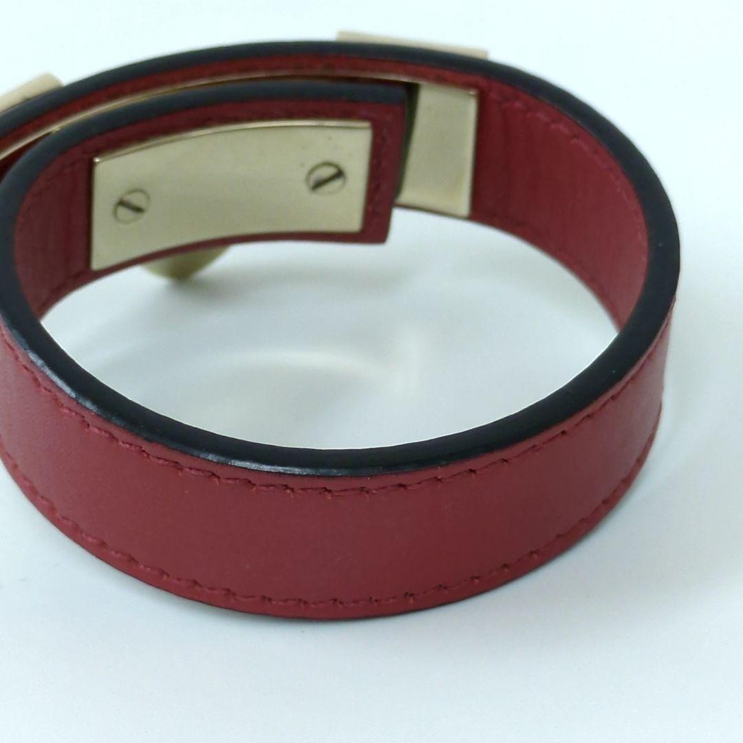 Valentino Garavani Red Leather Gold Studded Bracelet Size M 21.7cm 8.5" Used