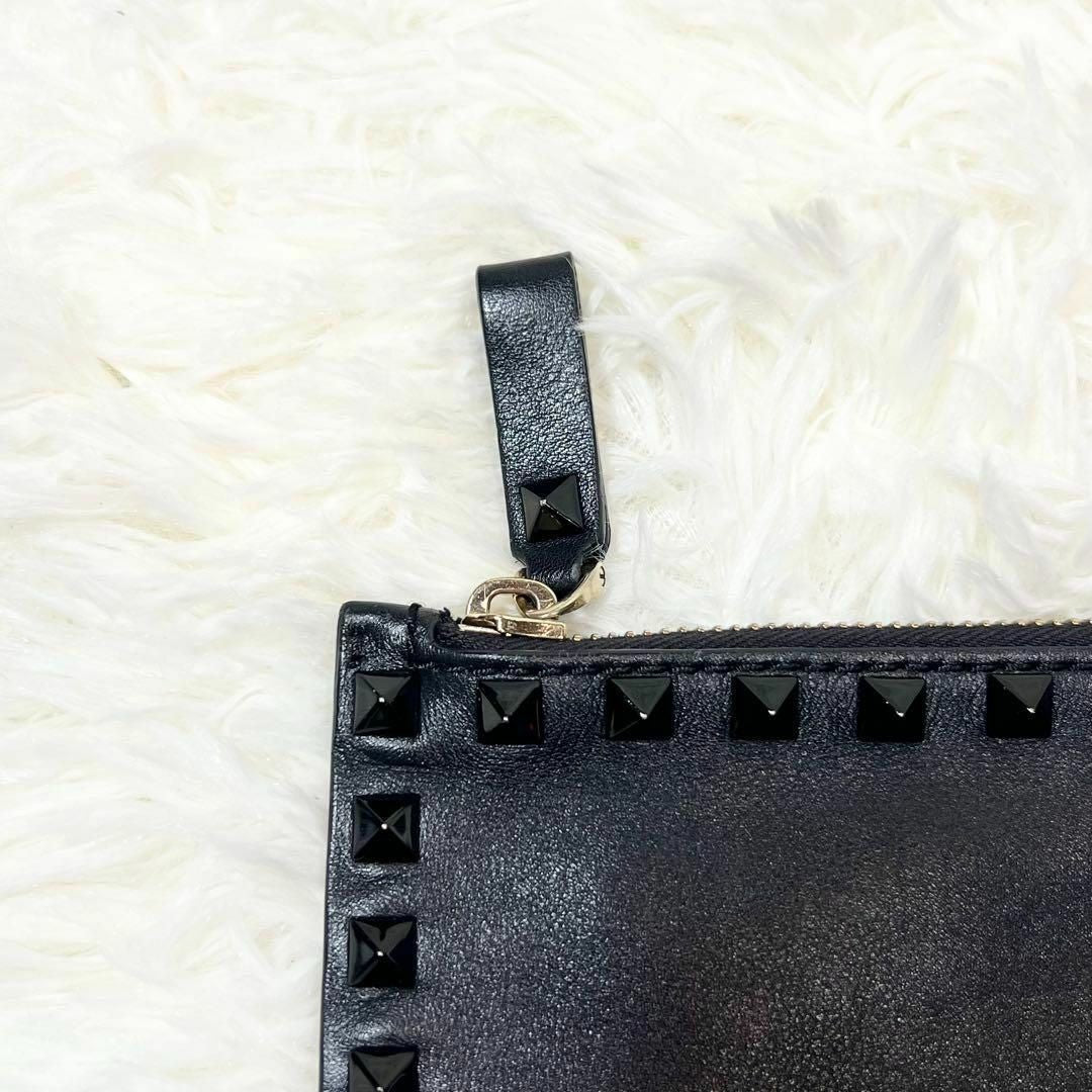 VALENTINO Garavani Rock Stud Black White Leather Clutch Hand Bag Excellent