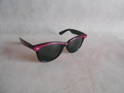 Ray Ban Vintage Wayfarer Sunglasses BL USA Pink Frame Black Lens 80s 90s Used