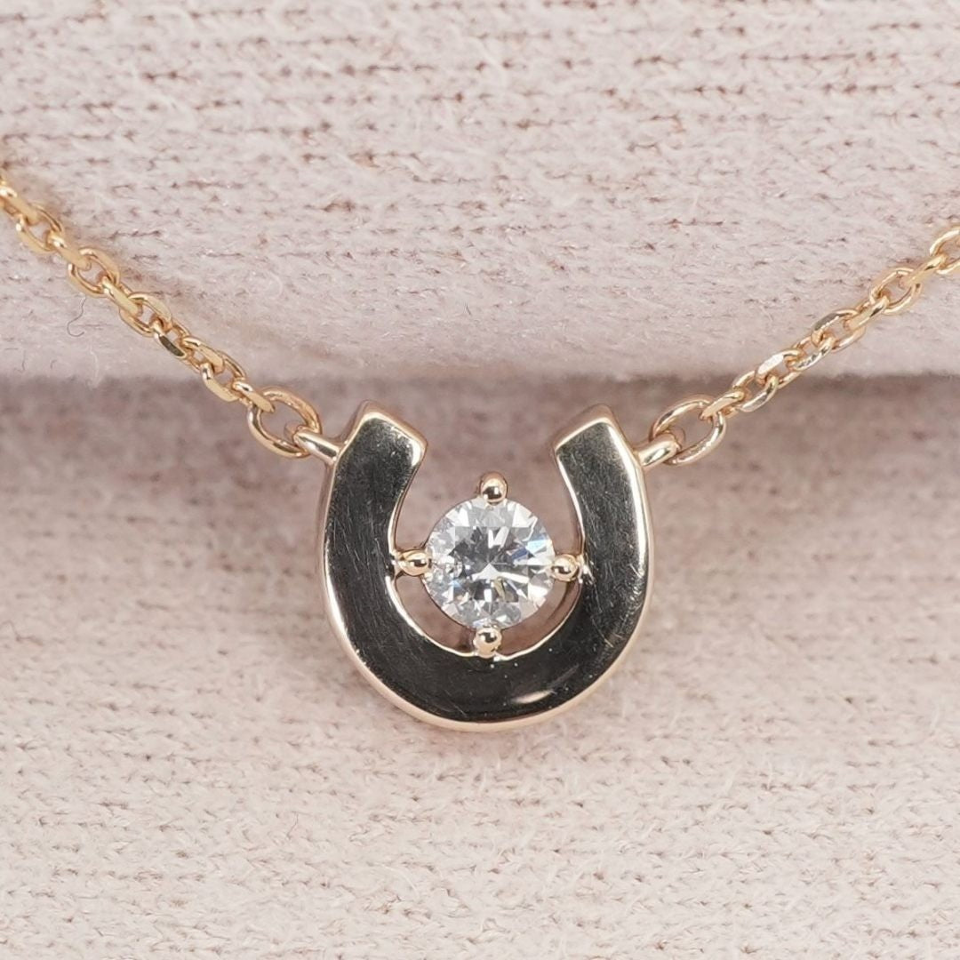 Excellent Celine K10 Gold Diamond Horseshoe Necklace Horse Shoe Pendant L 16.5in