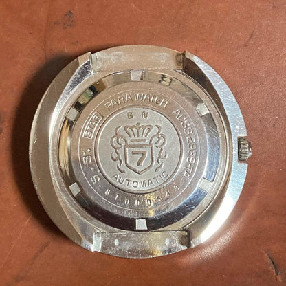 Citizen Crystal Seven 2829-TA 33 Jewels Day Date Automatic Watch Perfectly Round