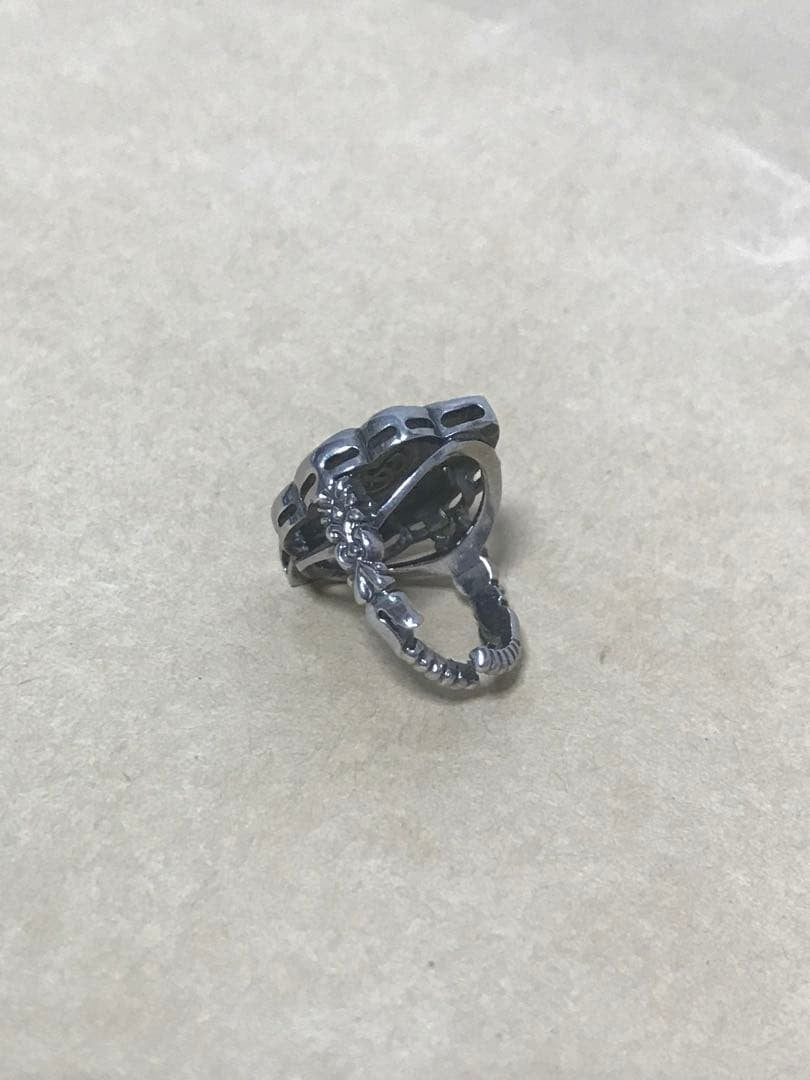Extremely Rare Gucci Alessandro Michele Crystals Flower Ring Silver Tone Metal