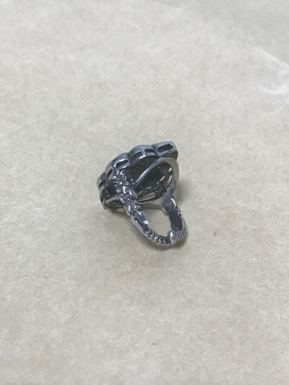 Extremely Rare Gucci Alessandro Michele Crystals Flower Ring Silver Tone Metal