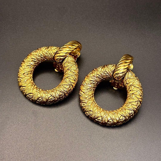 Vintage Yves Saint Laurent Gold Tone Circle Clip On Earrings Excellent