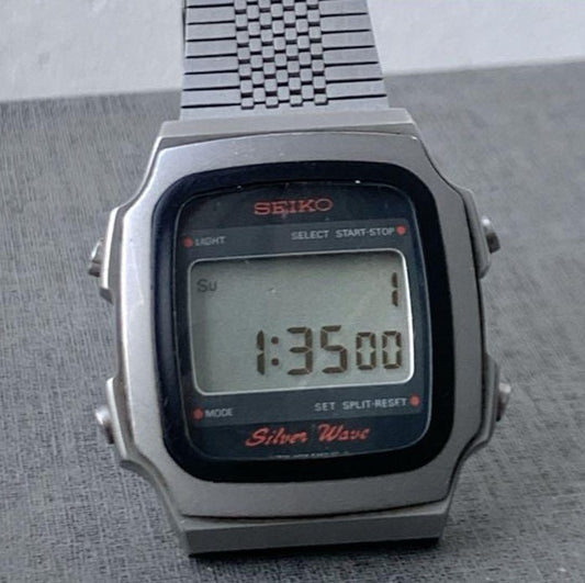 Vintage Seiko Silver wave A914-5A50 Stainless Steel Quartz Watch Rare Authentic