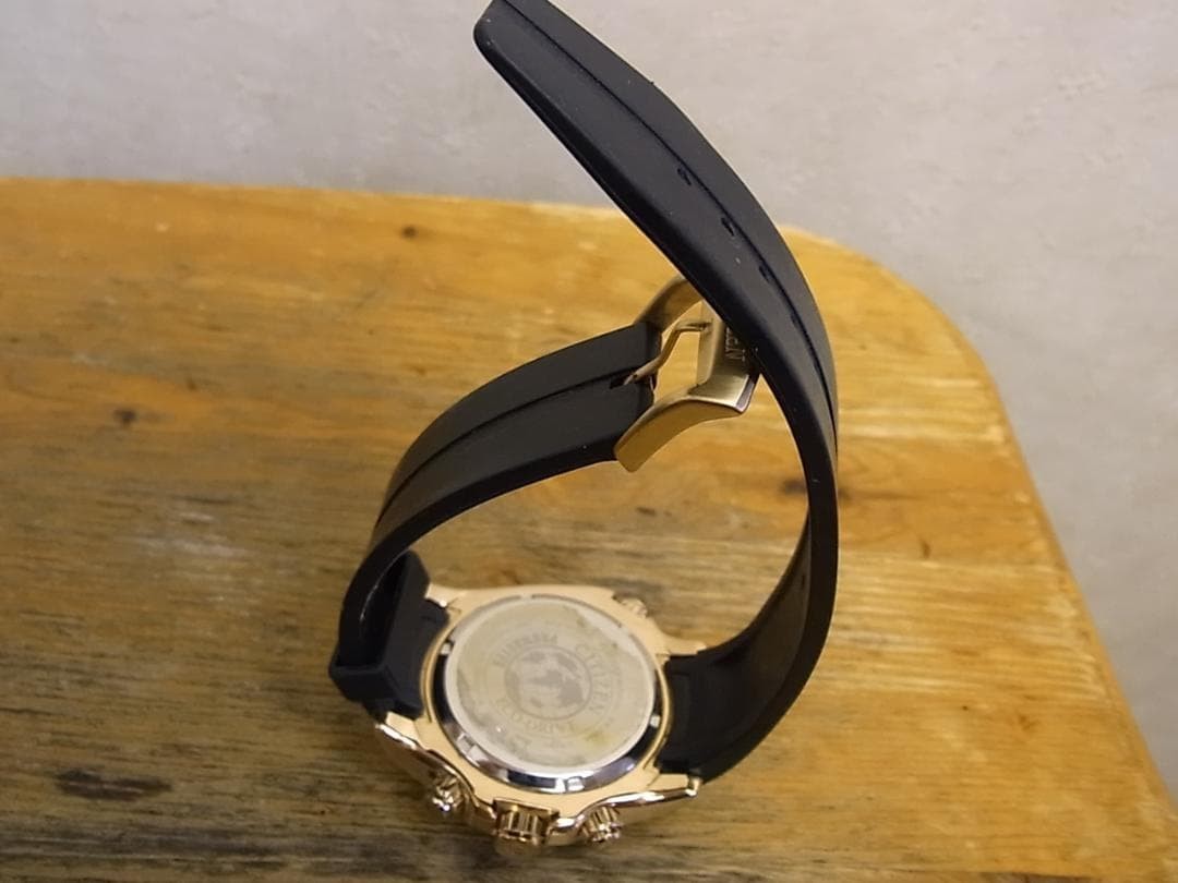 Citizen Promaster Eco-Drive Yacht Timer Ana-Digi Black Gold Watch JR4006-52E
