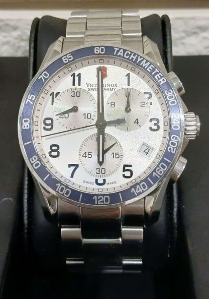 VICTORINOX SWISS ARMY Chrono Classic 241121 Chronograph Quartz Watch Date Men