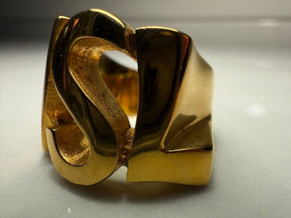 Yves Saint Laurent YSL Cassandra Logo Gold Tone Ring Size 53.5 US 6.5 Excellent
