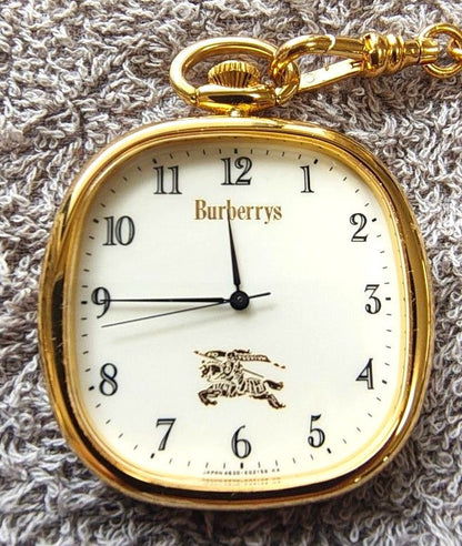 Burberry's Vintage Pocket Watch Gold Quartz Horse Logo Chain 3.8cm 1.5" Japan