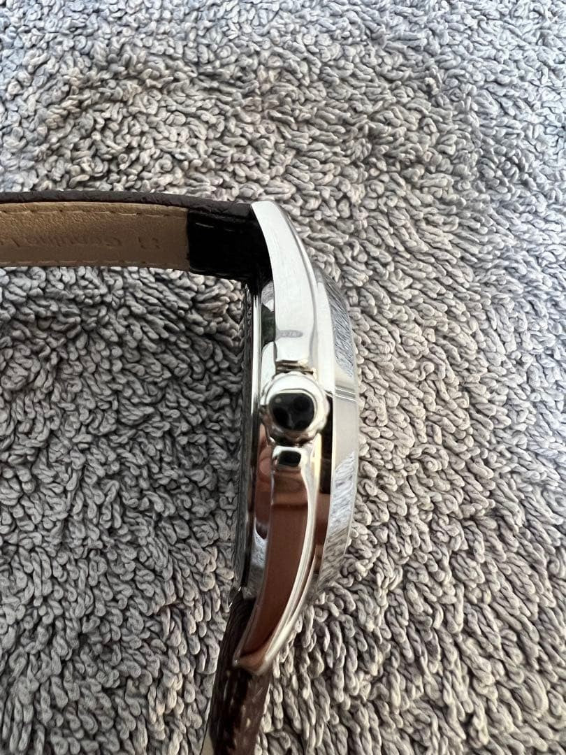 CASIO MTP-1370 Quartz Mens Watch Silver Dial Day Date Leather Band Unused