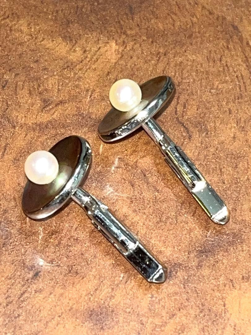 MIKIMOTO Mother of Pearl Akoya Pearl Cufflinks Silver 925 0.6in Men Authentic