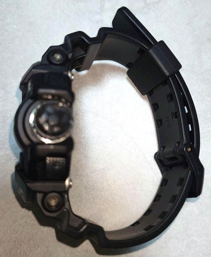 CASIO G-SHOCK GA-400GB Men Analog Digital Watch Black Resin Band Working Used