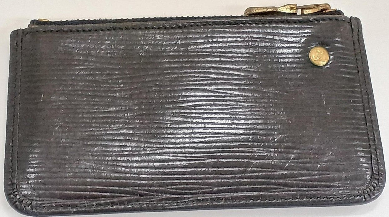 Louis Vuitton Epi Leather Key Pouch Coin Case Black Gold HW Authentic France