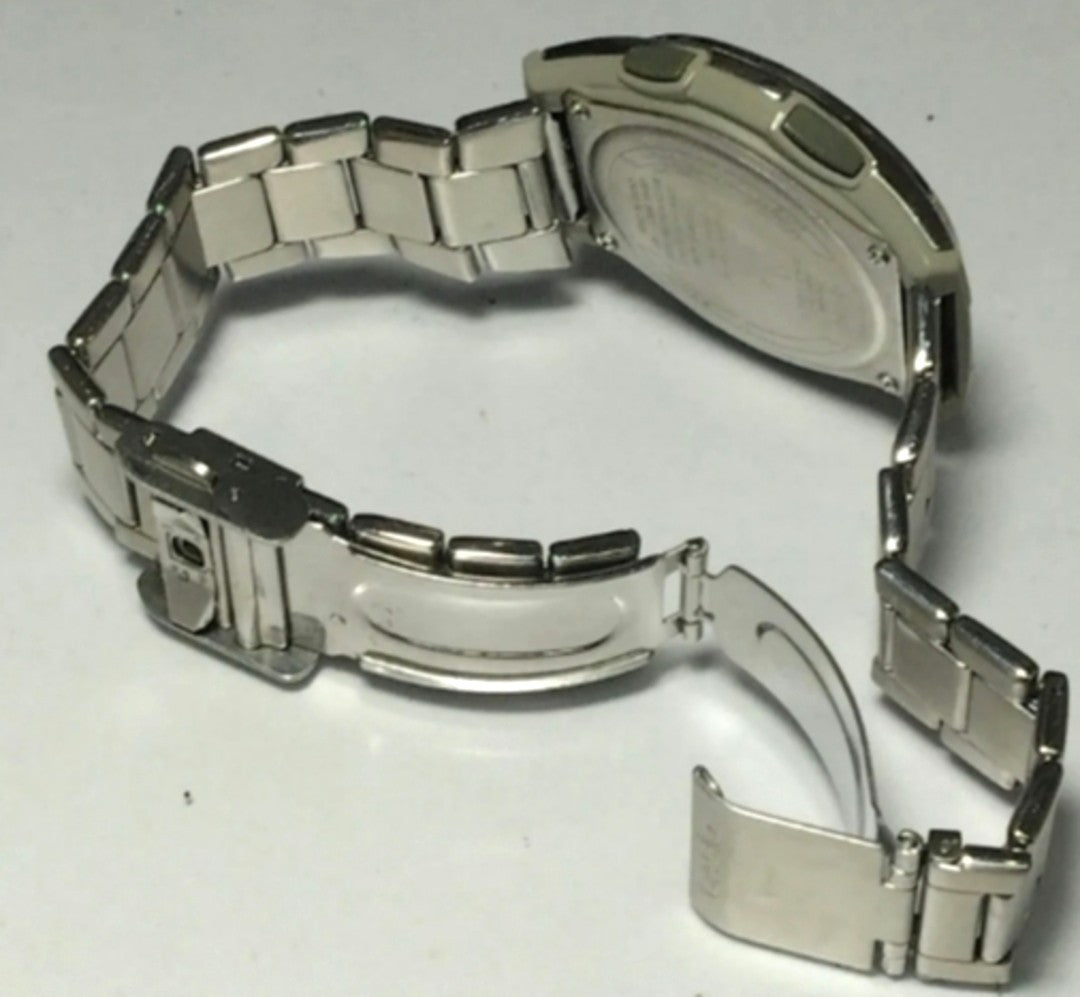 CASIO Waveceptor WVA-M480D-7AJF Tough Solar Multi Band 5 Mens Watch White Dial