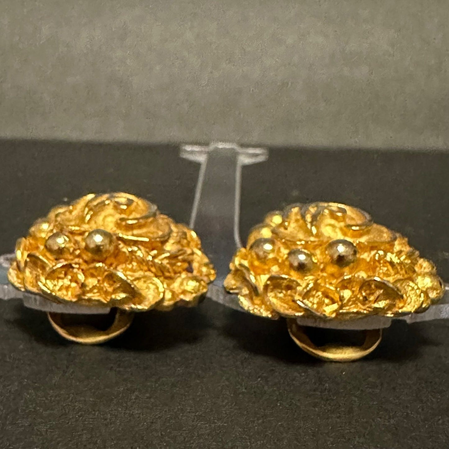 Christian Lacroix Auth Vtg Heart Motif GP Gold Clip Earrings 2.65x2.61 cm Used