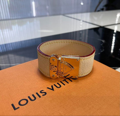 Auth Louis Vuitton Suhaliline M91886 Bracelet Brassle Koara White Used Size S