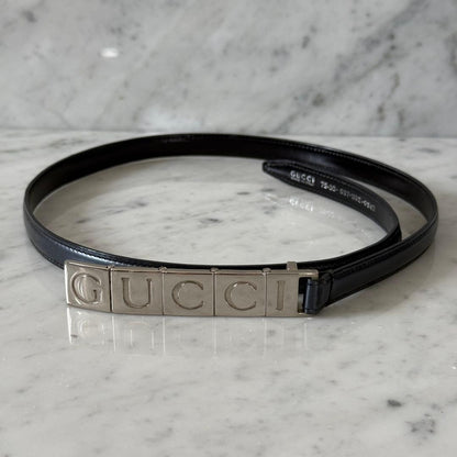 Gucci Navy Leather Logo Buckle Narrow Belt Women Size 75/30